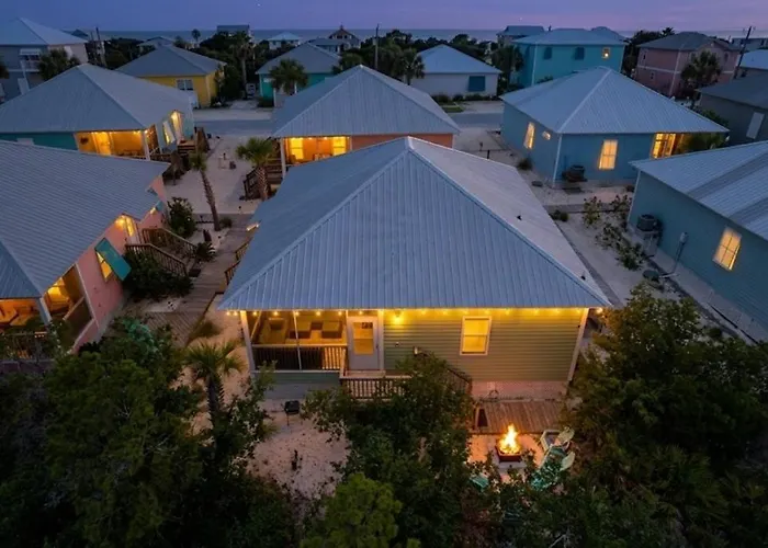 Holiday home Drift & Tide | Morgan Retreat