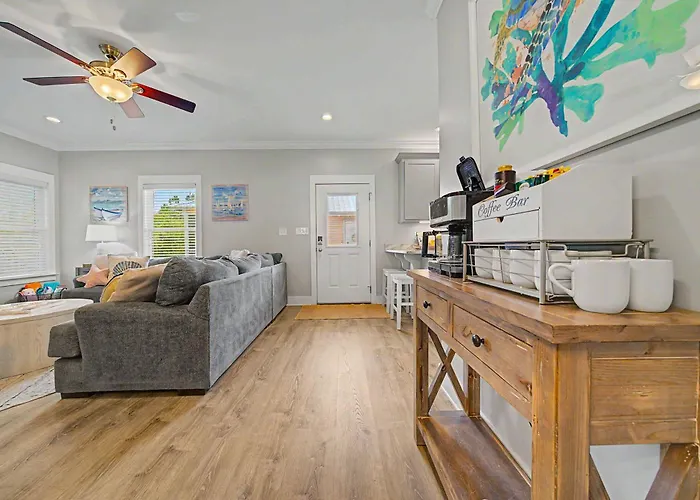 Drift & Tide | Morgan Retreat Holiday home Gulf Shores